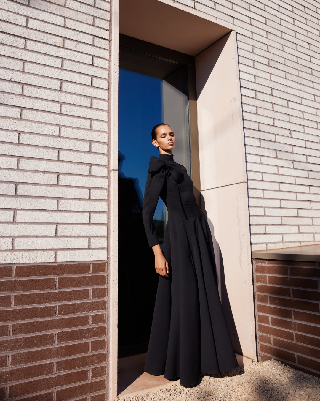 Kahverengi ve bej minimalist moda koleksiyonu banner yatay instagram hikayesi 3